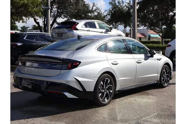 $20490 : Hyundai SONATA 2024 AWD SEL image 9