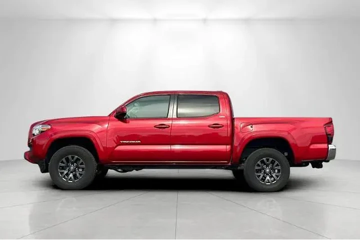 $34850 : Toyota Tacoma 2023 4x2 TRD O image 6