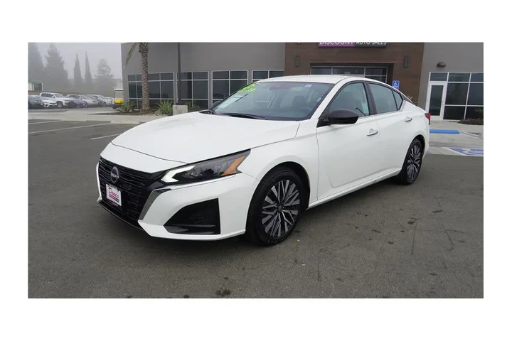 $21984 : 2025 Altima SV image 2