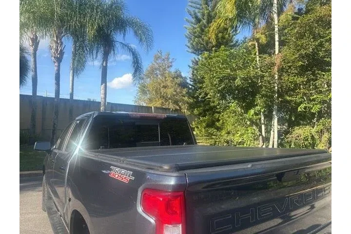 $33000 : Chevrolet Silverado 1500 202 image 7