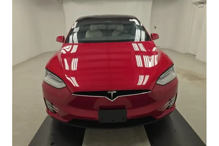 $33290 : Tesla Model X 2021 AWD Long image 2