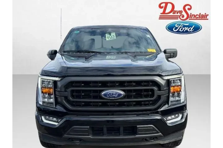 $39499 : Ford F-150 2023 4x4 XLT 4dr image 2