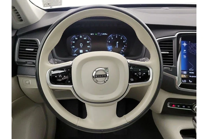 $26998 : Volvo XC90 2020 AWD T5 Momen image 10