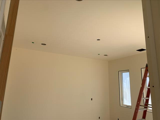 R DRYWALL CONSTRUCTION image 3