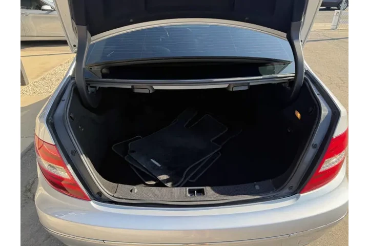 $10350 : 2012 Mercedes-Benz C-Class C image 9