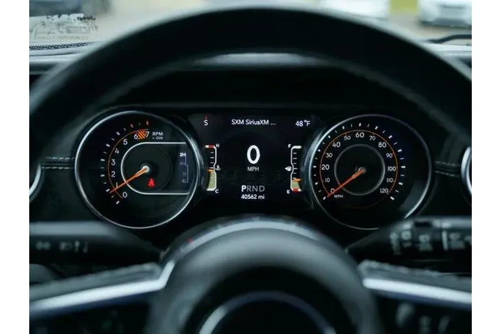 $31990 : Jeep Wrangler Unlimited 2022 image 10