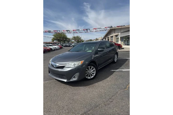 2012 Camry Hybrid XLE image 3