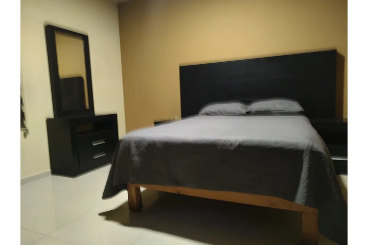 $3800 : Renta de cuartos amueblados image 6