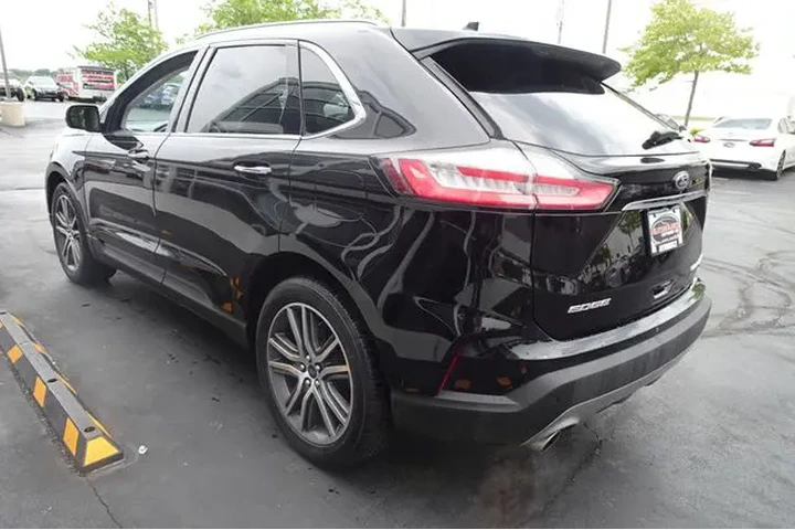 $15990 : 2019 Edge image 6