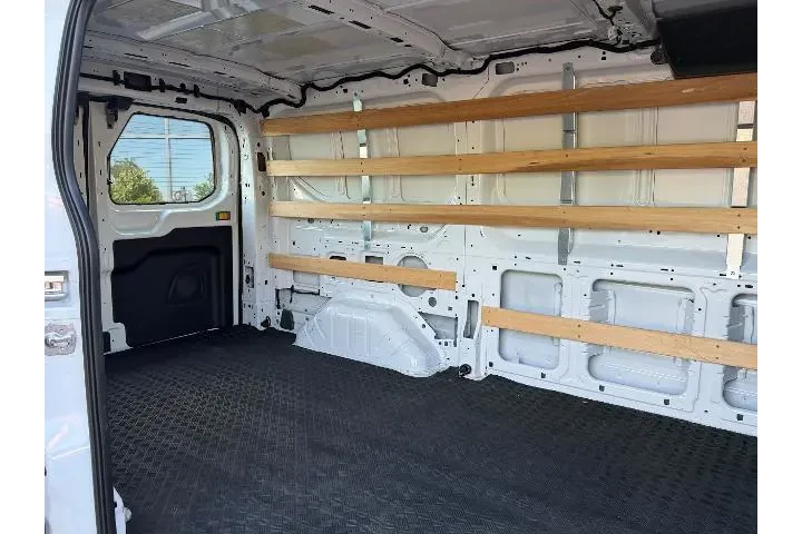 $36988 : Ford Transit 2024 250 3dr LW image 10
