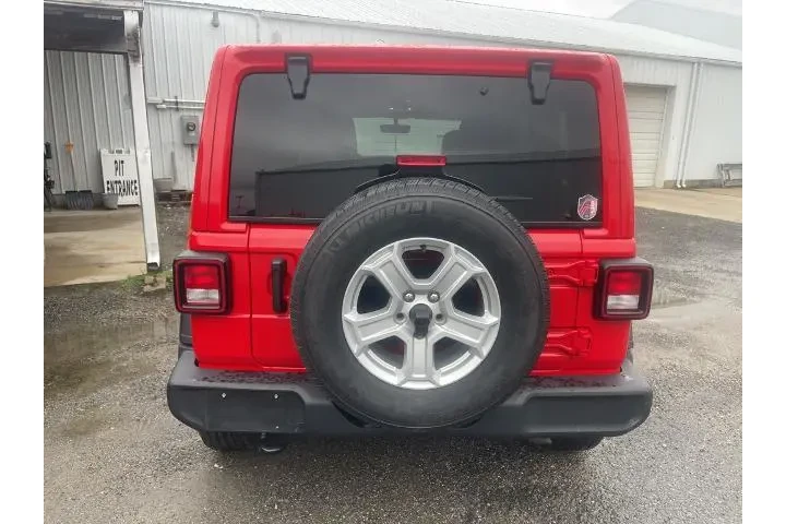 Jeep Wrangler Unlimited 2021 image 6