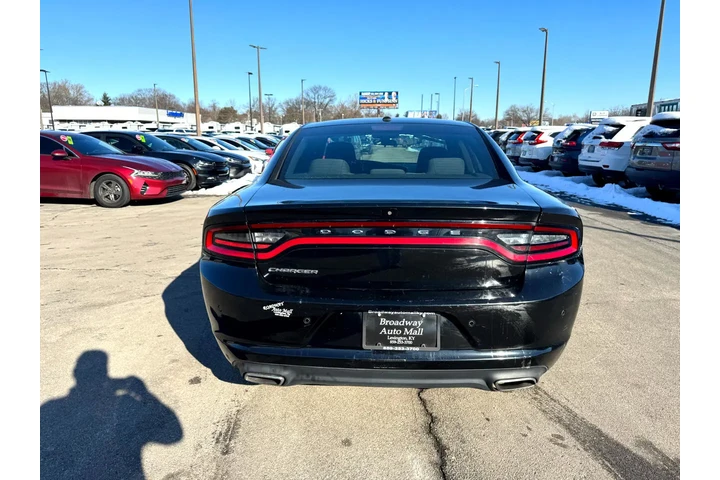 $14980 : 2020 Charger SXT RWD image 3
