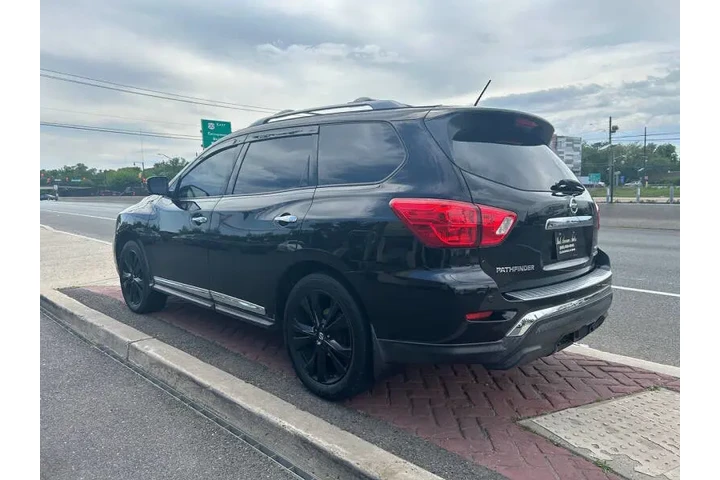 $8995 : 2017 Pathfinder Platinum image 6