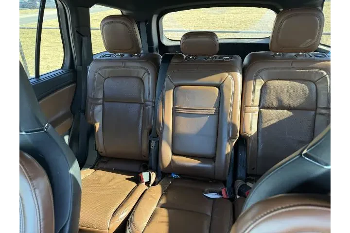 $29660 : Lincoln Aviator 2021 AWD Res image 6