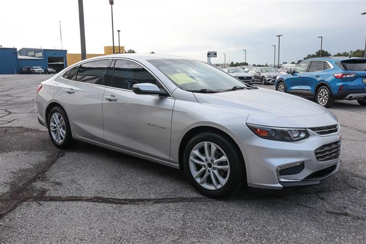 $11949 : 2018 Malibu LT image 3