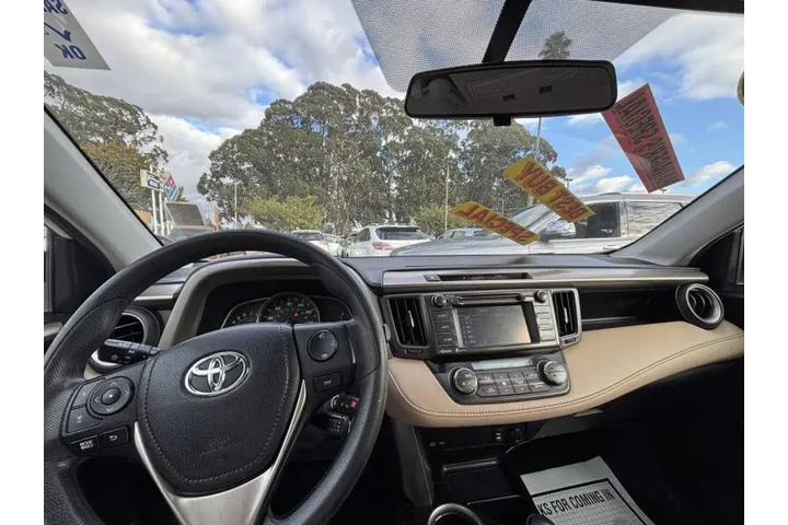 $14999 : 2015 RAV4 XLE image 8