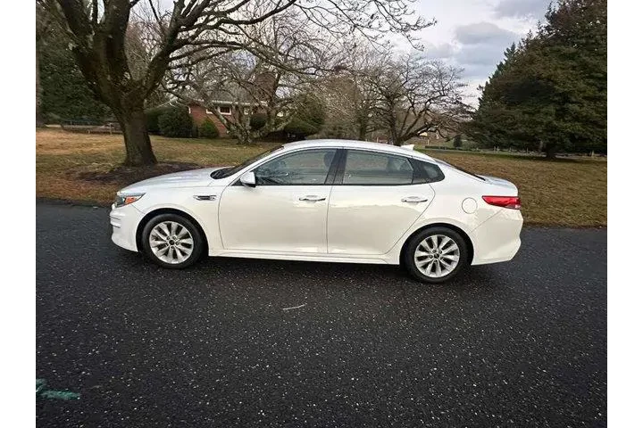 $7995 : Kia Optima 2018 EX 4dr Sedan image 6