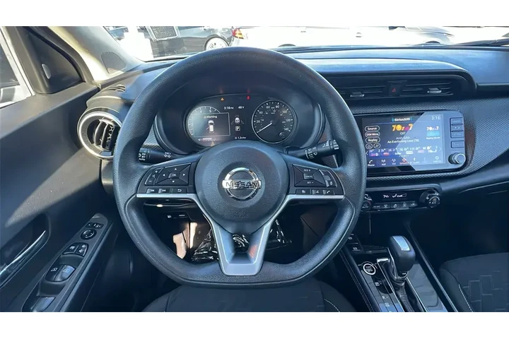 $14988 : Nissan Kicks 2021 SV 4dr Cro image 4