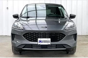 $21490 : Ford Escape 2022 AWD SE 4dr thumbnail