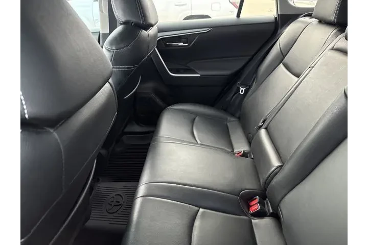 $28927 : Toyota RAV4 2022 XLE 4dr SUV image 5