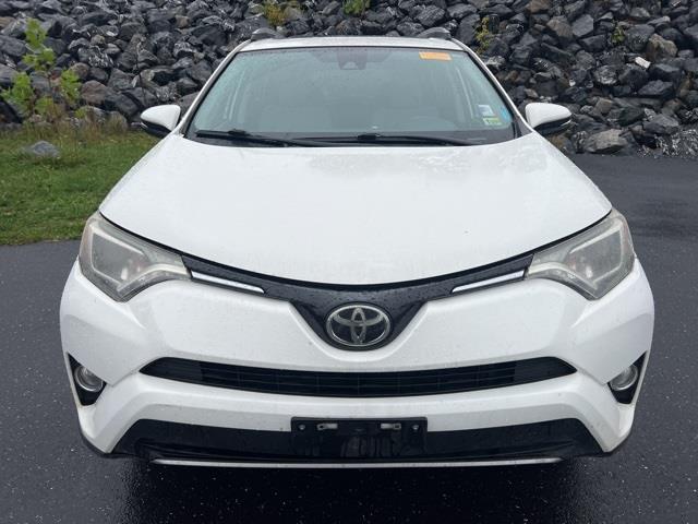 $18296 : PRE-OWNED 2017 TOYOTA RAV4 XLE image 2