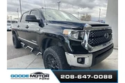 Toyota Tundra 2019 4x4 SR5 4
