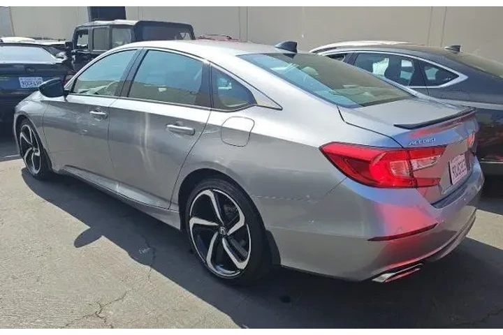 $25400 : Honda Accord 2022 Sport 4dr image 3