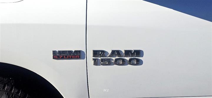 2015 RAM 1500 2WD Reg Cab 140 image 2