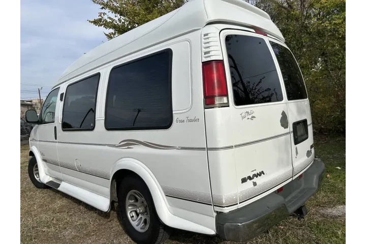 $9495 : 1999 GMC Savana G1500 image 6
