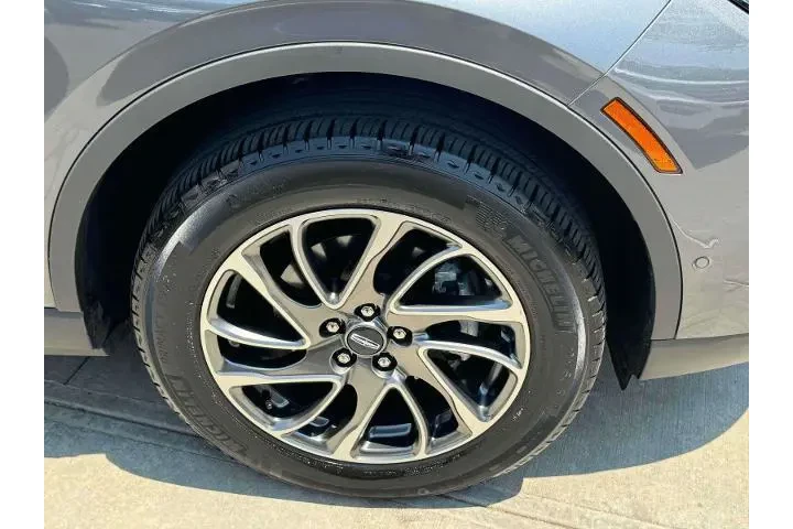 $27990 : Lincoln Corsair 2022 AWD Sta image 9