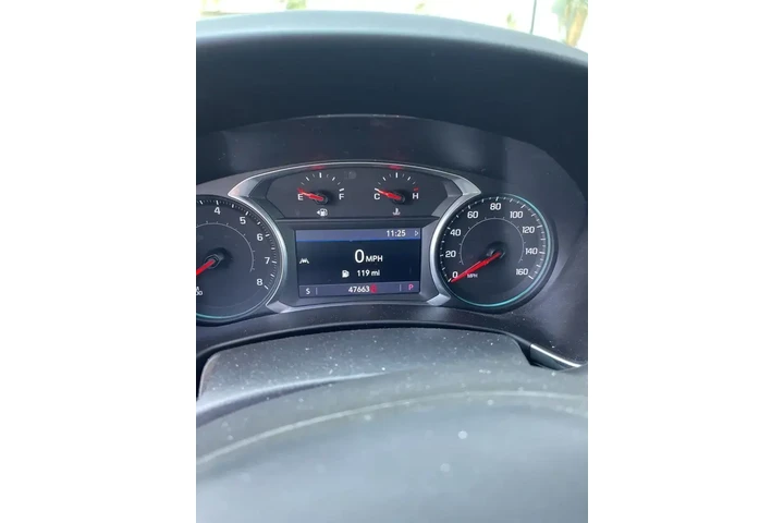 $20000 : Chevrolet Equinox 2020 Premi image 4