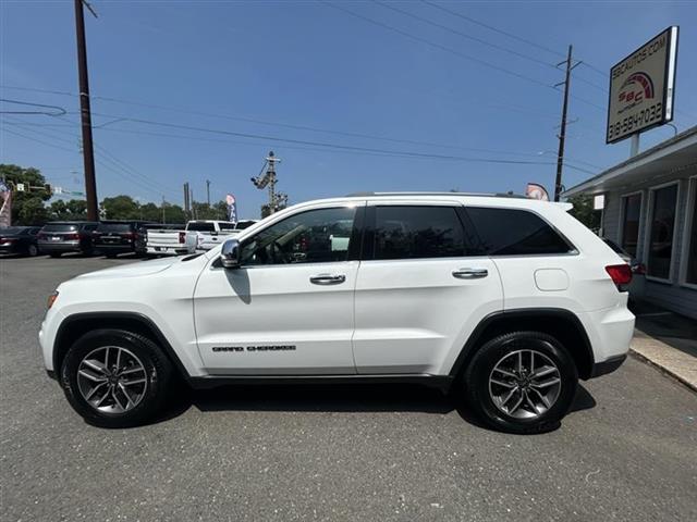$23900 : 2019 Grand Cherokee Limited 2 image 2
