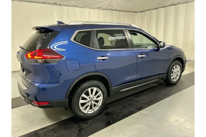 $15696 : Nissan Rogue 2019 AWD SV 4dr image 2