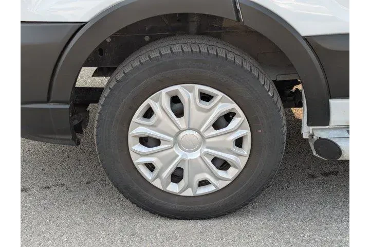 $28888 : Ford Transit 2023 250 3dr SW image 10