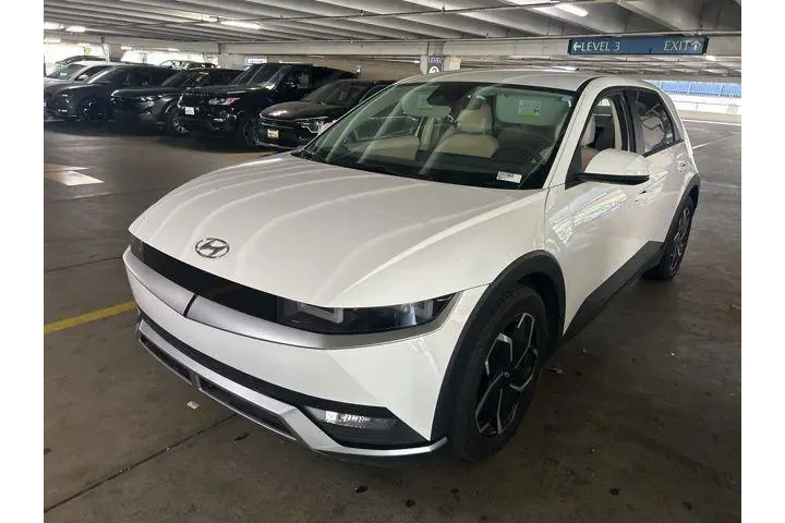 $23499 : Hyundai IONIQ 5 2023 SEL 4dr image 4