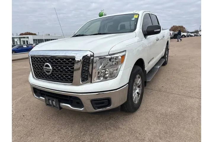 $23887 : Nissan Titan 2018 4x2 S 4dr image 3