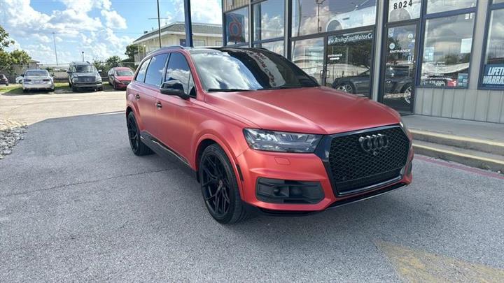 2017 Q7 image 1