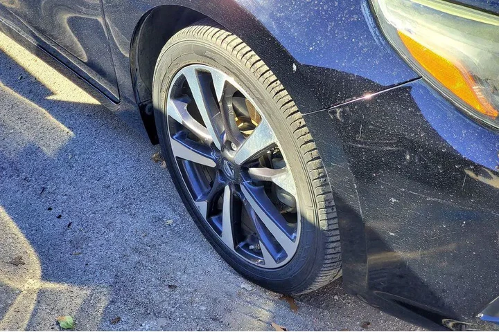 $12269 : Nissan Altima 2017 2.5 SR 4d image 4