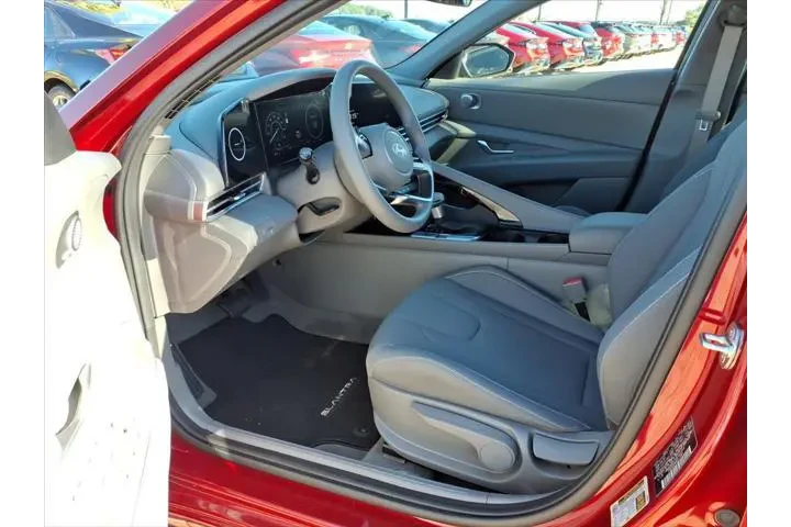 $26990 : Hyundai ELANTRA Hybrid 2024 image 6