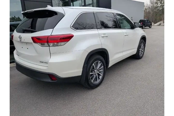 $21995 : Toyota Highlander 2017 AWD S image 7