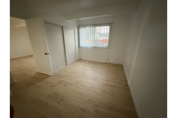 $1000 : Rento espacio en apartamento image 5