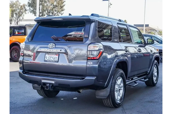 $31222 : Toyota 4Runner 2020 4x2 SR5 image 8