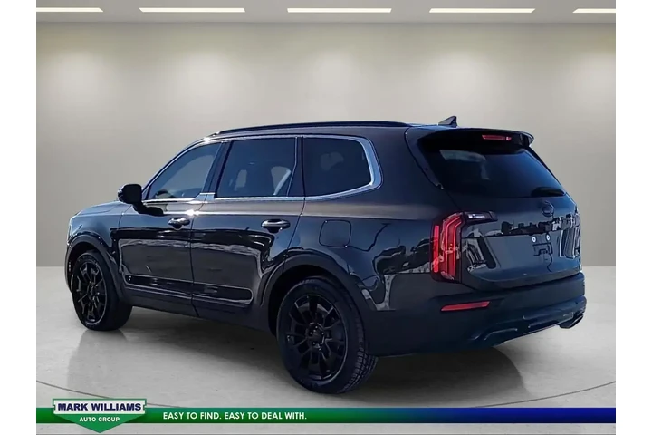 $28990 : Kia Telluride 2021 AWD SX 4d image 6