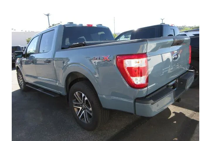 $35999 : Ford F-150 2023 4x2 XL 4dr S image 2