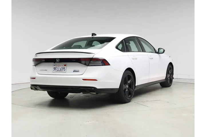 $31998 : Honda Accord Hybrid 2023 Spo image 8