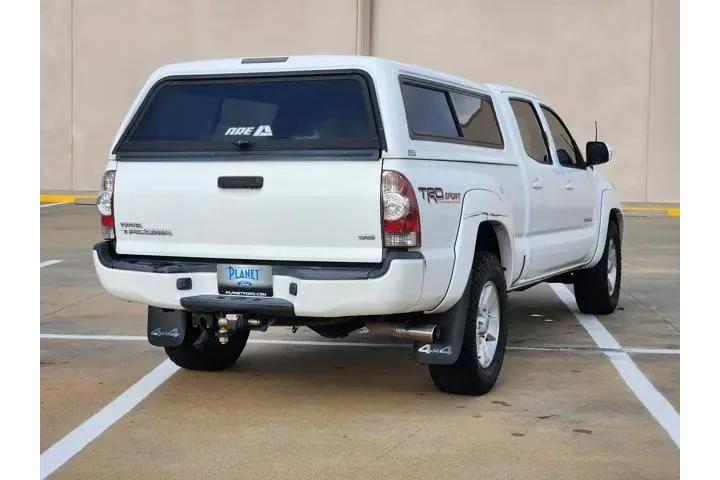 $22233 : Toyota Tacoma 2015 4x4 V6 4d image 5