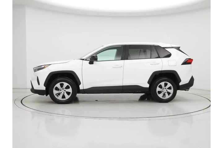 $26998 : Toyota RAV4 2024 AWD LE 4dr image 3
