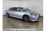2024 ES300H LUXURY. en Madison