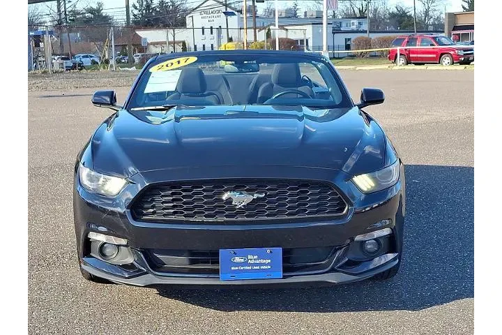$19988 : Ford Mustang 2017 V6 2dr Con image 2
