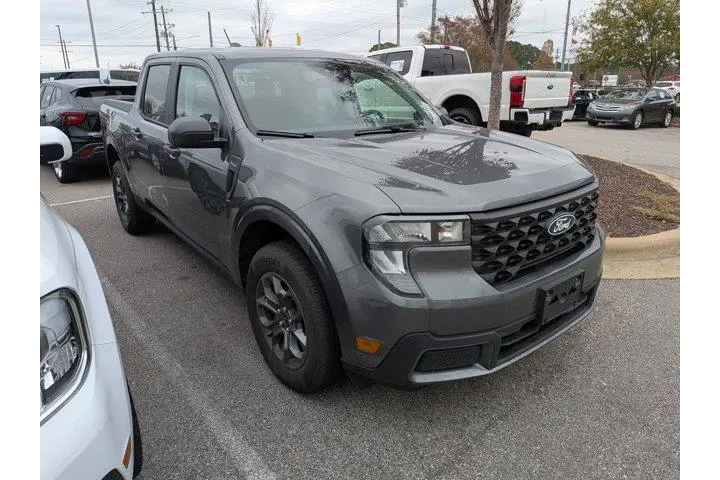 $33495 : Ford Maverick 2025 AWD XLT 4 image 1